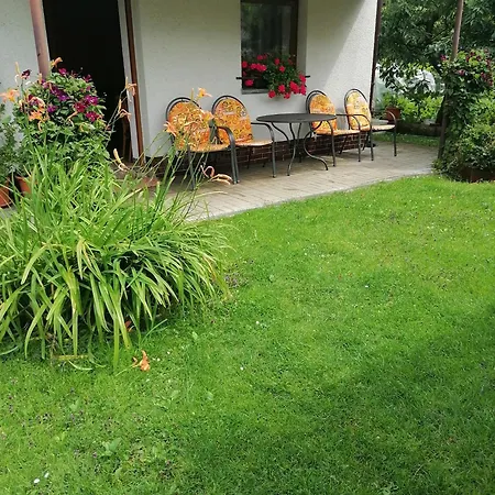 V Apartmanu * Mladkov