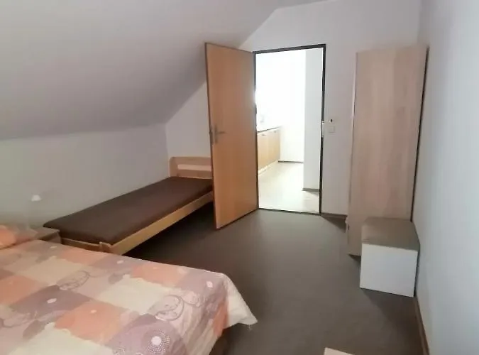 V Apartmanu Летний дом *